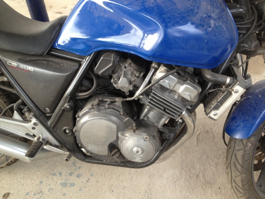 ขาย HONDA CB400SF SUPER FOUR 400cc ซุปเปอร์โฟร์ เลิกขี่แล้วขาย47,000บาท สนใจติดต่อ086-0801238