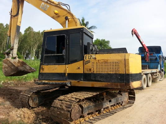 ขายด่วน รถแม็คโค CAT E120BZ บูมยาวพิเศษเอกสารชุดจดทะเบียน