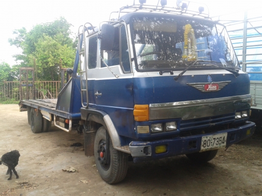 ขายหกล้อบรรทุกรถเกี่ยวข้าว