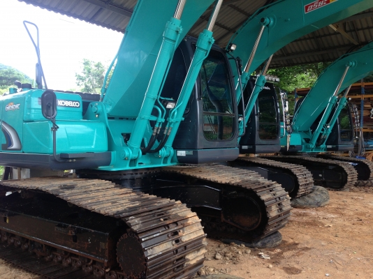 รถแบ็คโค KOBELCO MARK8 SUPER X SK200 YN-12