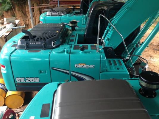 รถแบ็คโค KOBELCO MARK8 SUPER X SK200 YN-12