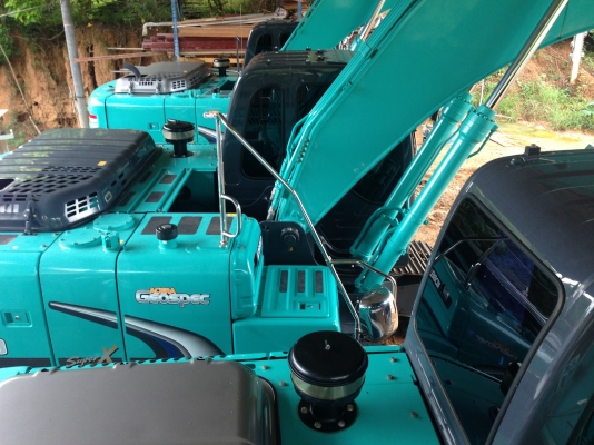รถแบ็คโค KOBELCO MARK8 SUPER X SK200 YN-12