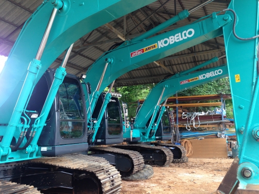 รถแบ็คโค KOBELCO MARK8 SUPER X SK200 YN-12