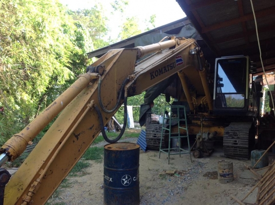 ขายKOMATSU pc 200-5