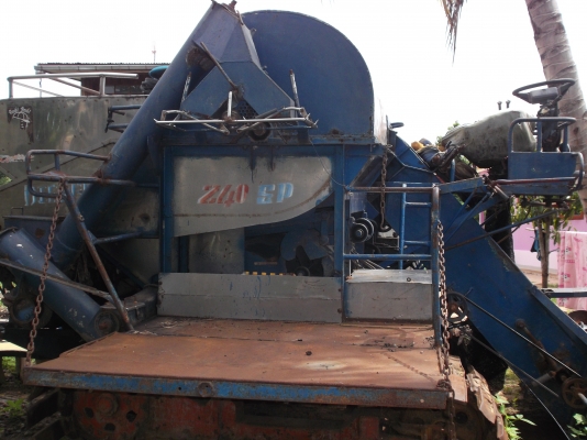 ขายรถเกี่ยวข้าว แรงๆ วิชาญการช่าง (แทรกเตอร์) ขายตามสภาพ