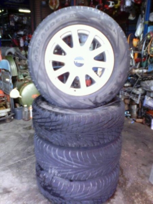 มาแล้วครับล้อแม๊กพร้อมยางฟรอนจูนเนอร์ TRD 18 นิ้ว แท้ ราคา 15,900 พร้อมยางครบชุด ให้ไวครับ