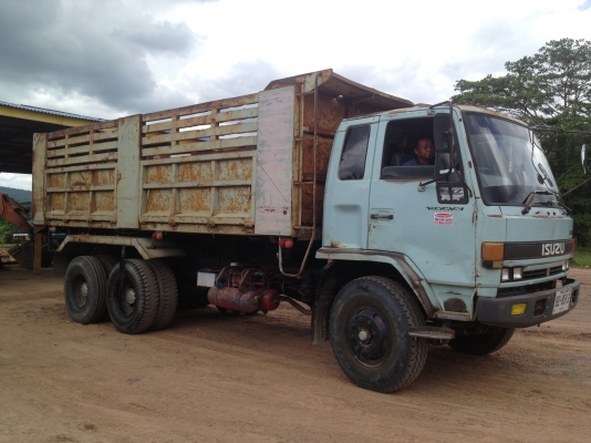 ขายกระบะดั้ม  ให้ทั้งชุด