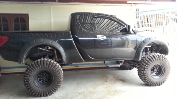 ขายไทรทันปี2011 vx80 หน้าสริงหลังแหนบ แบบเรียบๆ ขายไทรทันปี2011 vx80 หน้าสริงหลังแหนบ แบบเรียบๆ