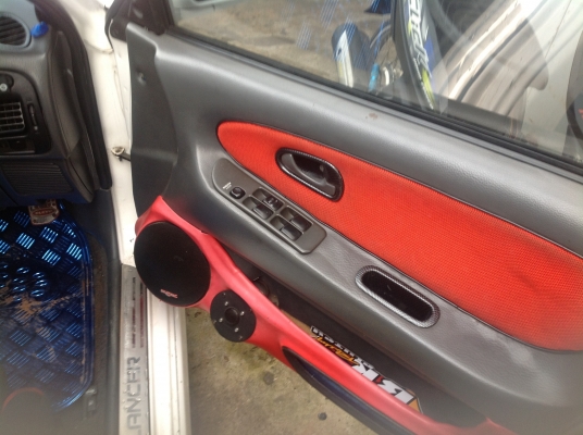 ขายรถสวยและแรงๆ สภาพวัยรุ่น อีโว3แต่งแบบเต็มๆ ของนอกแท้ๆทั้งคัน 4G93-Turbo