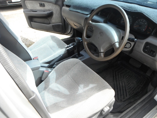 NISSAN SUNNY ปี 95 หัวฉีด สวยเดิม มือเดียว NISSAN SUNNY ปี 95 หัวฉีด สวยเดิม มือเดียว