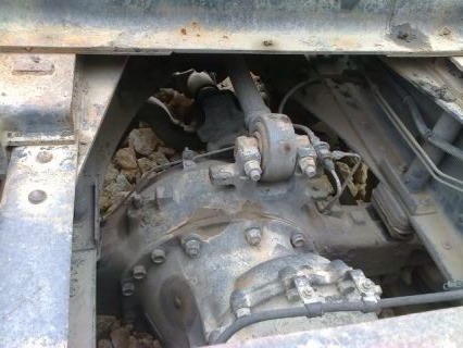 ช่วงล่าง Hino (เมก้า) 2 เพลา ระฆังในตัว รอบเฟืองท้าย 7-41 ครบชุด สวยๆ