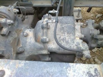 ช่วงล่าง Hino (เมก้า) 2 เพลา ระฆังในตัว รอบเฟืองท้าย 7-41 ครบชุด สวยๆ