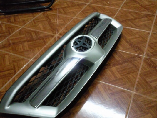 กระจังหน้ารถวีโก้ พรี ปี08 +โช๊คคู่หน้าอีกถูกฟุดฟุด