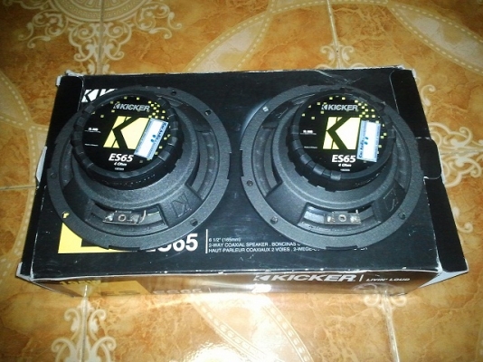 KICKER ES65