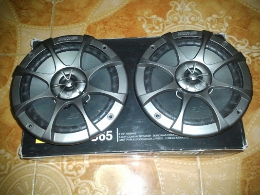 KICKER ES65