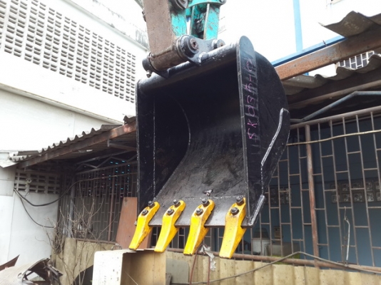 KOBELCO SK035 , KOMATSU PC30-7E- มือสองญี่ปุ่น