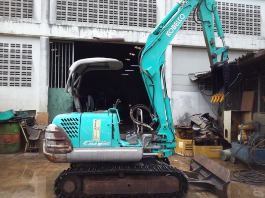 KOBELCO SK035 , KOMATSU PC30-7E- มือสองญี่ปุ่น