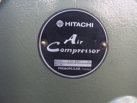 ขายปั๊มลม ฮิตตาชิ   3  แรง  2  สาย  220  ไฟบ้าน