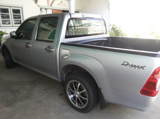 อยากขาย !! ดีแม็ก 4ประตู สีบรอนเงิน ตัวท็อปSLX ปี2OO8 เครื่อง25OO เกียธรรมดา ^^
