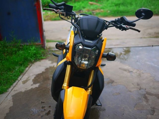 ขาย Zoomer x รถออกศูนย์มือหนึ่งเมื่อเดือนเมษาไม่มีล้มไม่มีชนสภาพไร้ริ้วรอย ตอนซื้อใส่ของแต่ไปห้าพันกว่า มีท่อ Leovince แถมให้ด้วย และของเดิมให้หมดทุกชิ้นเปิดราคา 50000 สนใจโทรมา0803355484