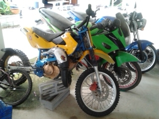 จอดไม่ได้ใช้ ขาย3คันรวด มี4  คันเก็บใว้คันเดียวลดลดอีกๆๆ