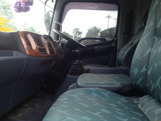 ขายHINO MEGA 175 6เกียร์ รถห้างแท้ ยาว4.3เมตร จดปี49 เครื่องดี แอร์เย็น ภายในสวย