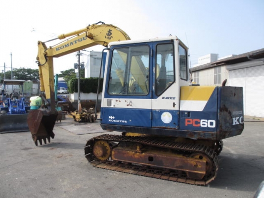 รถขุดดิน PC60-6-31711 สภาพสวย ชั่วโมงใช้งานน้อย นำเข้าจากญี่ปุ่น เพิ่งเดินทางมาถึงไทยเมื่อเร็ว ๆ นี้ โทร.081-373-0559 รถขุดดิน PC60-6-31711 สภาพสวย ชั่วโมงใช้งานน้อย นำเข้าจากญี่ปุ่น เพิ่งเดินทางมาถึงไทยเมื่อเร็ว ๆ นี้ โทร.081-373-0559