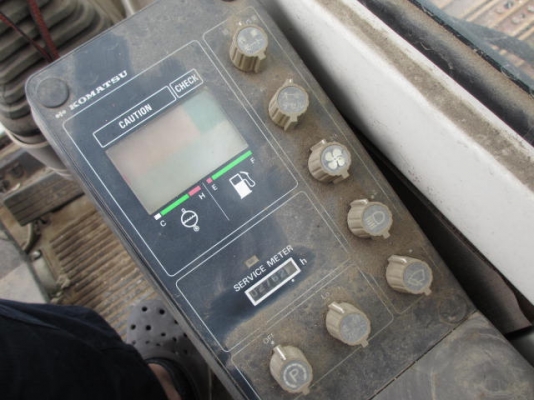 รถขุดดิน PC60-6-31711 สภาพสวย ชั่วโมงใช้งานน้อย นำเข้าจากญี่ปุ่น เพิ่งเดินทางมาถึงไทยเมื่อเร็ว ๆ นี้ โทร.081-373-0559 รถขุดดิน PC60-6-31711 สภาพสวย ชั่วโมงใช้งานน้อย นำเข้าจากญี่ปุ่น เพิ่งเดินทางมาถึงไทยเมื่อเร็ว ๆ นี้ โทร.081-373-0559