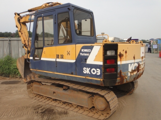 รถขุดดิน SK03-N2 หรือ SK60 มาร์ค ทรู  (มีลายน์ หัวเจาะ) สภาพสวย  ชั่วโมงใช้งานน้อย นำเข้าจากญี่ปุ่น เพิ่งมาถึงไทยเมื่อเร็ว ๆ นี้ โทร. 081-373-0559