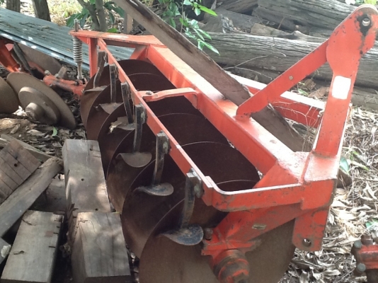 ผานพรวนตราช้าง จาก ไคเฮงหลี 6x26 ใบเต็มๆ สภาพดีมาก สวยๆดีๆเดิมๆเลยครับ