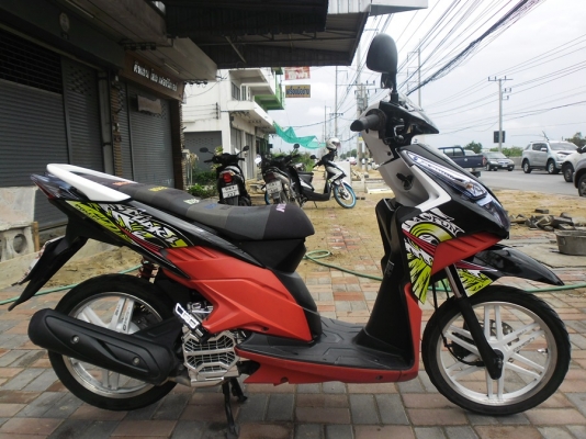 click.iปี54รถบ้านเครื่องแน่นๆสีสวยภาษีเต็ม