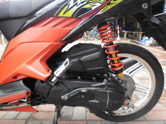 click.iปี54รถบ้านเครื่องแน่นๆสีสวยภาษีเต็ม