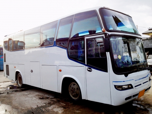 รถ KL 9 ม. VIP เครื่อง MITSUBISHI-6D15 มาตรฐาน ม.1ข. แอร์ไฟฟ้า+แอร์แขวน