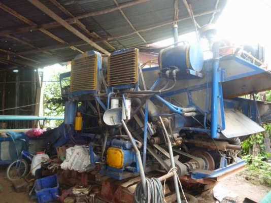 ขายรถเกี่ยวบางไทร