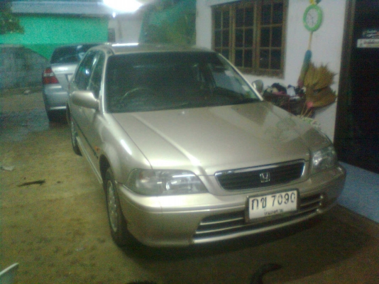 ขาย HONDA 1.5  ปี 40  ราคาถูก   รถดีเครื่องดี กระจกไฟฟ้าทั้งคัน   ขายเองครับ