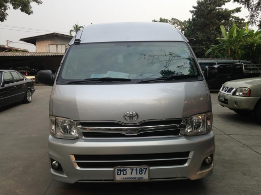 ขาย TOYOTA HIACE COMMUTER (รุ่นปี 2011) D4D 2.5 MT
