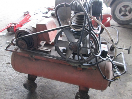 ปั๊มลม 1.5HP