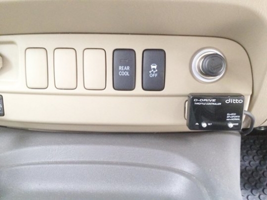 จำหน่ายกล่องคันเร่งไฟฟ้า Ditto รุ่นใหม่ล่าสุดไม่ต้องต่อOBD โหมด SPORT 9 ระดับ Eco 7 ระดับ