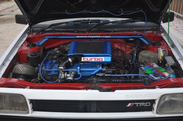 ขาย TOYOTA STARLET 1300 GT 4E-TURBO ดิส 4 ล้อ MAX15 แห้งๆ แรงๆ สีสวยพร้อมใช้งาน