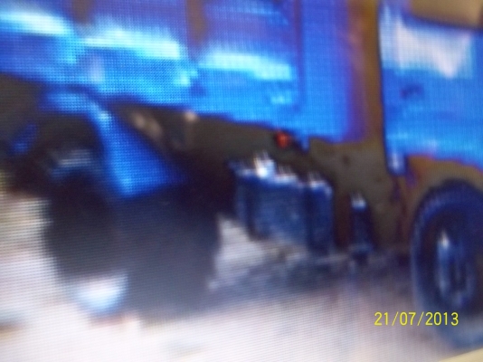 ขายดั้มเล็ก   มี2คัน คันละ 375000  บาท