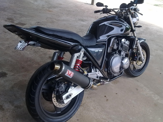 ขาย/แลก  cb 400  สภาพแต่ง