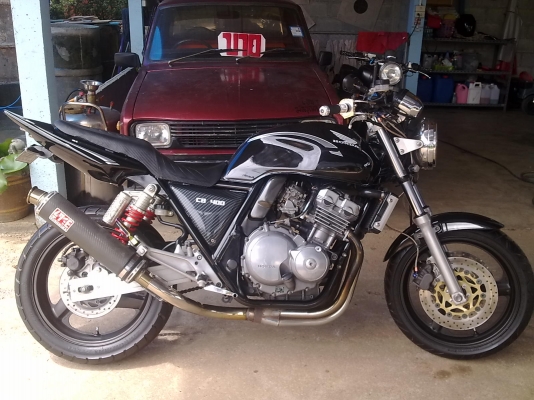 ขาย/แลก cb 400 สภาพแต่ง ขาย/แลก cb 400 สภาพแต่ง