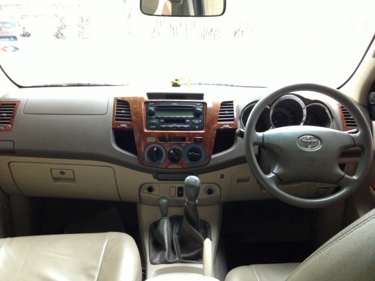 ขาย VIGO 3.0 G 4WD ปี 2005 แต่งยกสูง เกียร์ธรรมดา