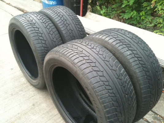 ขายยาง 265-50-20 สวยๆ