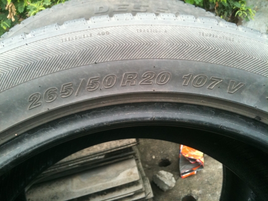 ขายยาง 265-50-20 สวยๆ