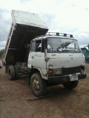 ขาย 6ล้อMITSUBISHI ดั๊ม สภาพสวยพร้อมใช้ ติดต่อได้ที่คุณ อ๊อฟ พิจิตร 086-737-9991