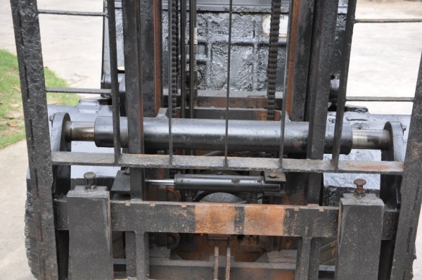 ขายFORKLIFT TCM FG20เสาสูง งาสไลด์ ล้อคู่ สภาพสวยเดิมจากญี่ปุ่นยังไม่เคยใช้งานในไทย 135,000เท่านั้น!!