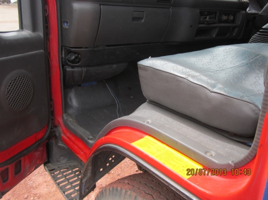 NPR-หัวการ์ตูน130โบแรง-รถห้าง NPR-หัวการ์ตูน130โบแรง-รถห้าง