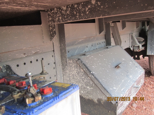 NPR-หัวการ์ตูน130โบแรง-รถห้าง NPR-หัวการ์ตูน130โบแรง-รถห้าง