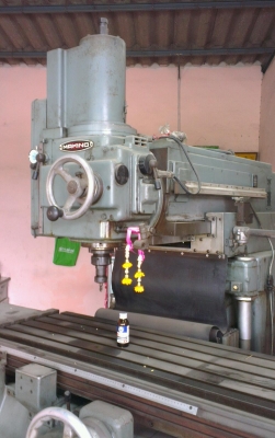 Sell> มิลลิ่ง MAKINO เบอร์ใหญ่ ราคาถูก สูงประมาณ 2 เมตร ออโต้ ลิเนียร์ครบ เครื่องสมบูรณ์มากครับ นครปฐม